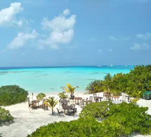 Visit Dhiffushi Island: Local Island Maldives