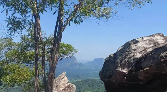 picture of rock and viewpoint in Krabi for my Thailand travel blog