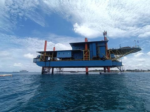 seaventures dive rig
